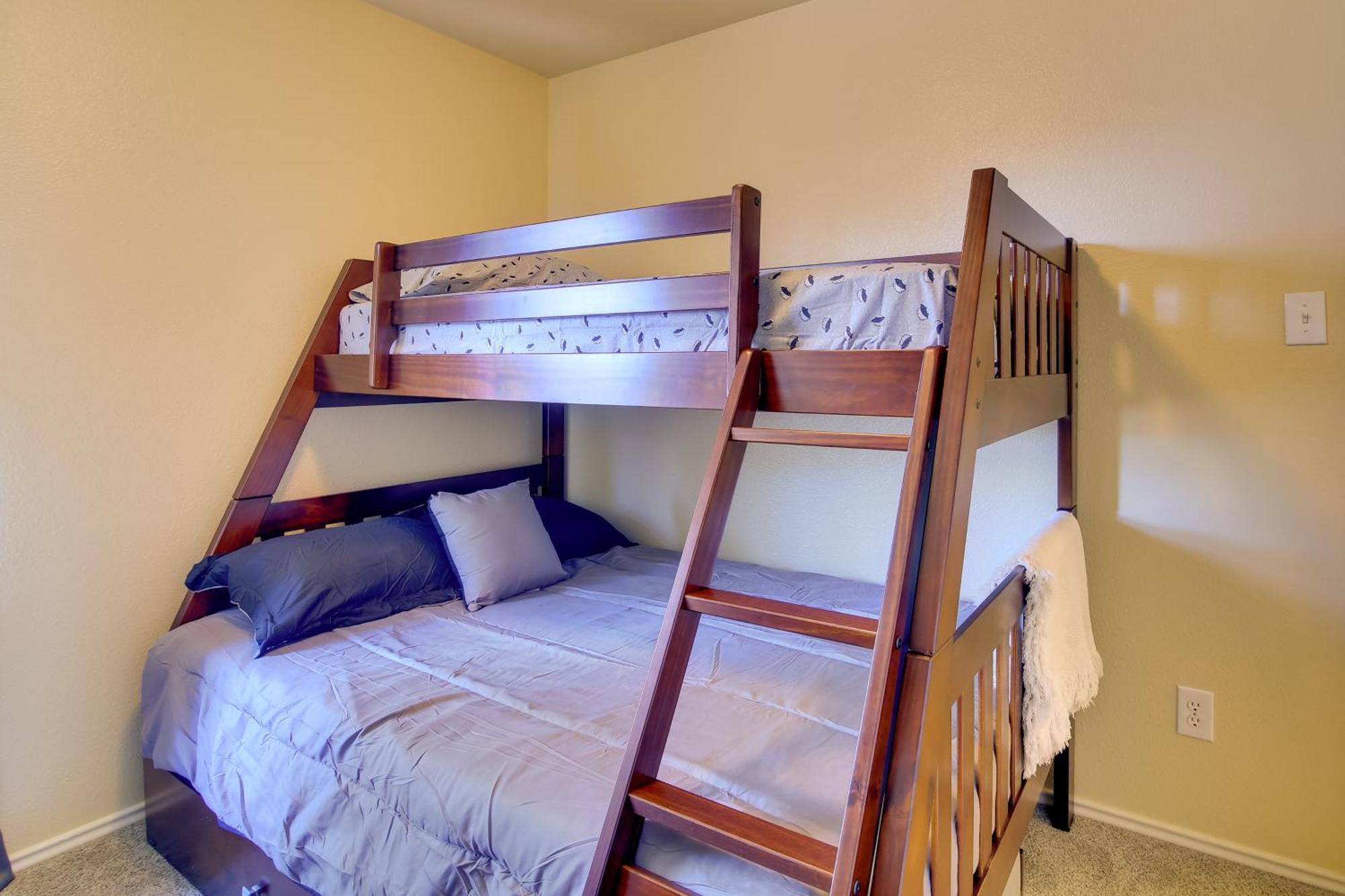 Holiday home Abode With Yard Less Than 4 Mi To Lackland *