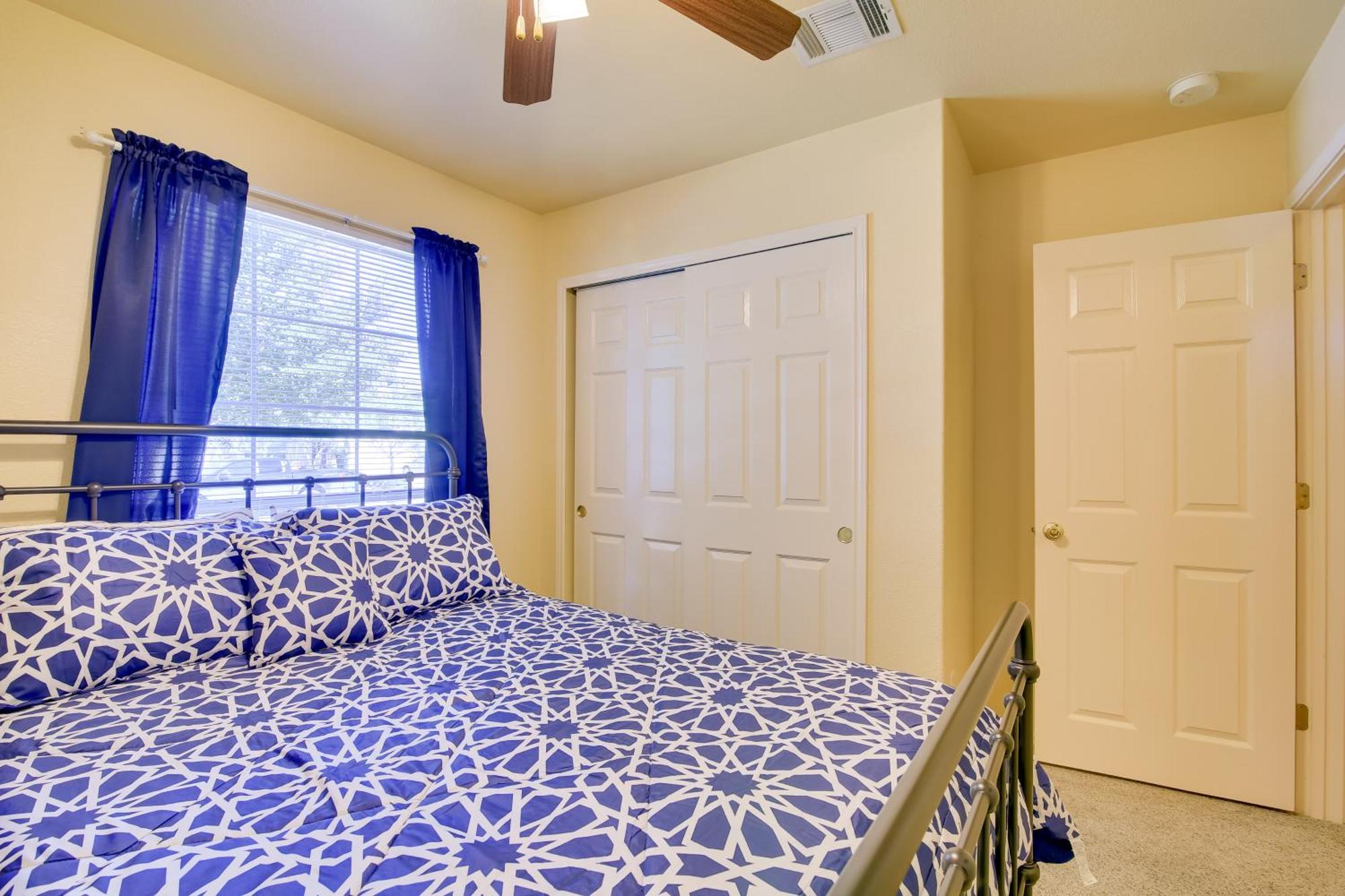 Abode With Yard Less Than 4 Mi To Lackland Holiday home *