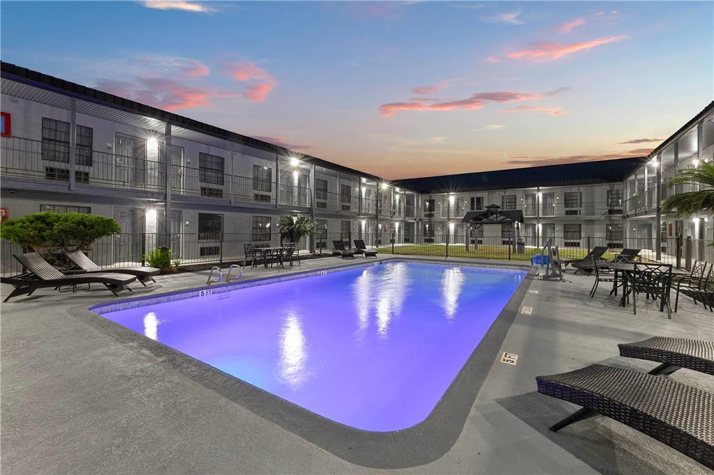GreenTree Inn San Antonio/Lackland Air Force Base Hotel