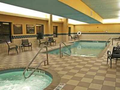 Hampton And Airport Hotel