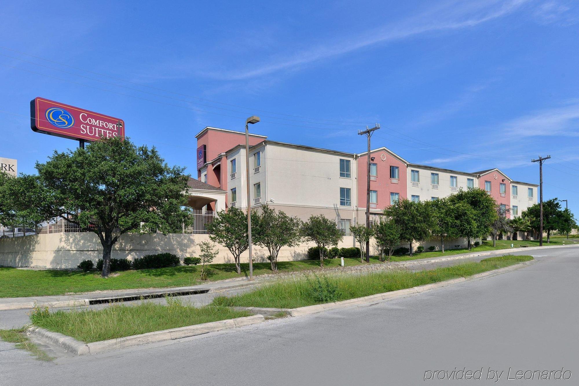 Hotel Red Roof Northeast 3*