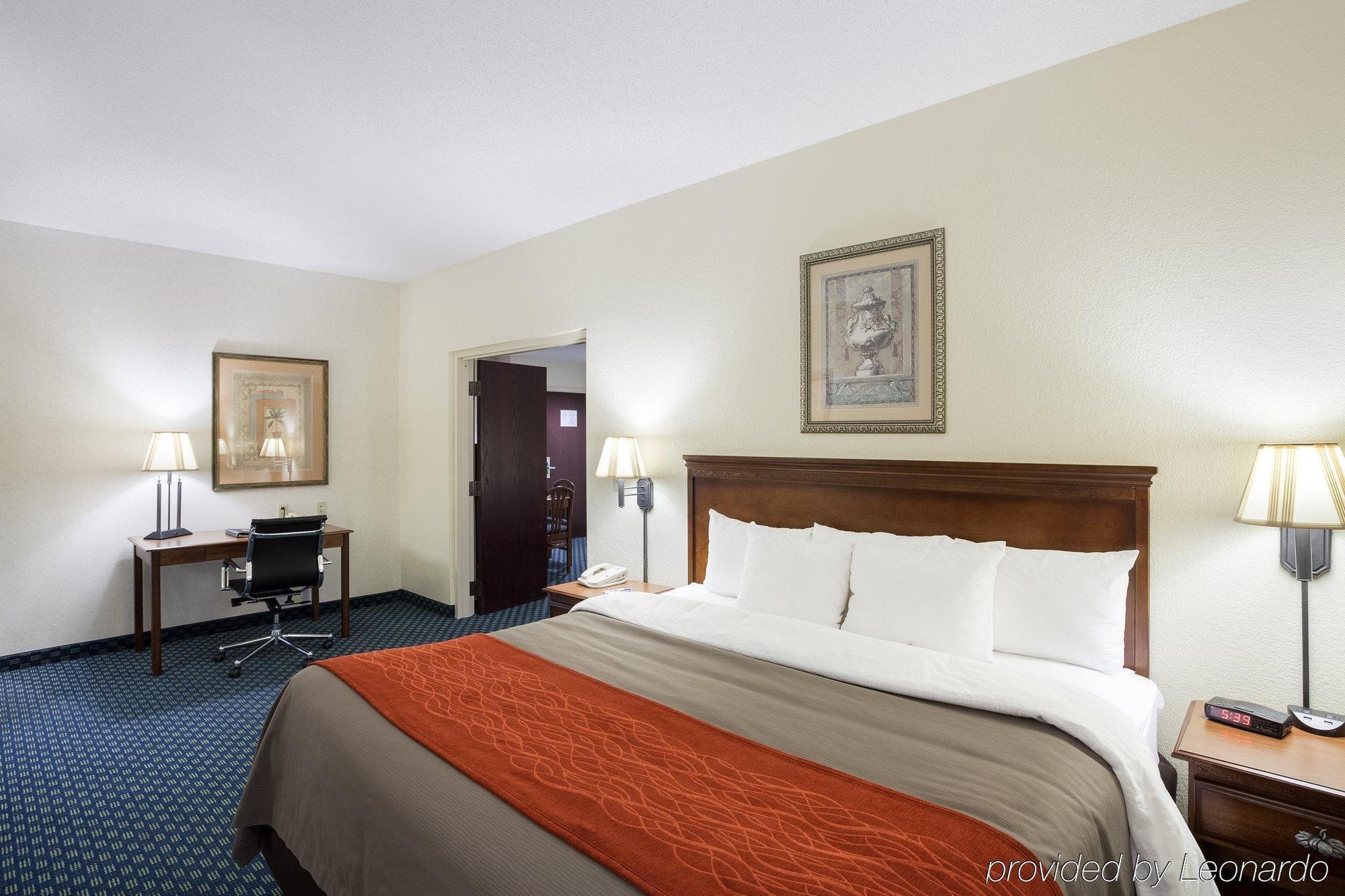 Spark By Hilton Airport San Antonio