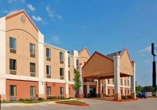 Howard Johnson By Wyndham & Hotel