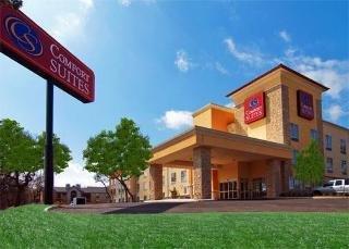 Howard Johnson By Wyndham & Hotel San Antonio