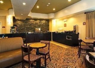 Howard Johnson By Wyndham & Hotel
