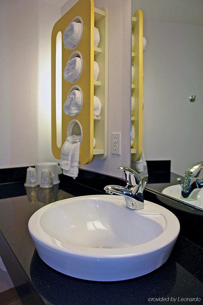 6-san Antonio, Tx - Fiesta Trails Hotel 2*