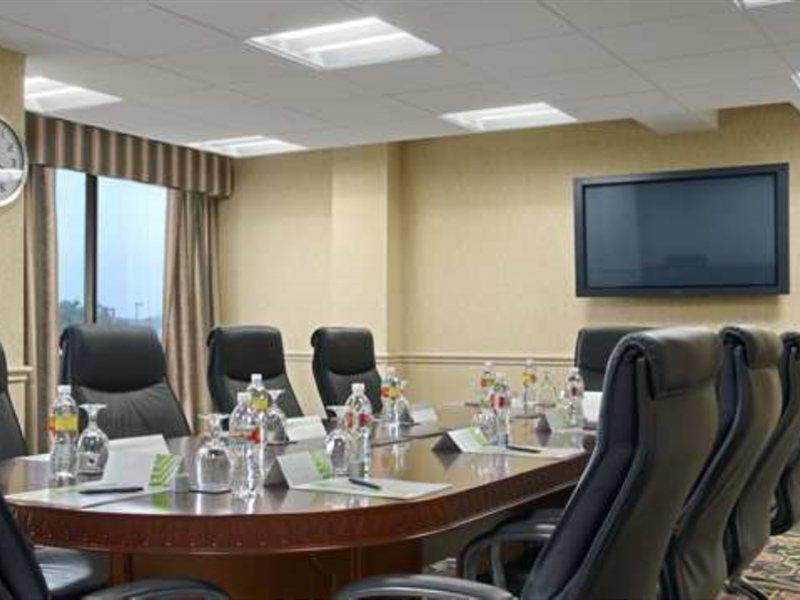Doubletree By Hilton Airport San Antonio