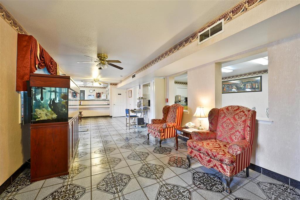Budget Downtown I-10 East Hotel 2*