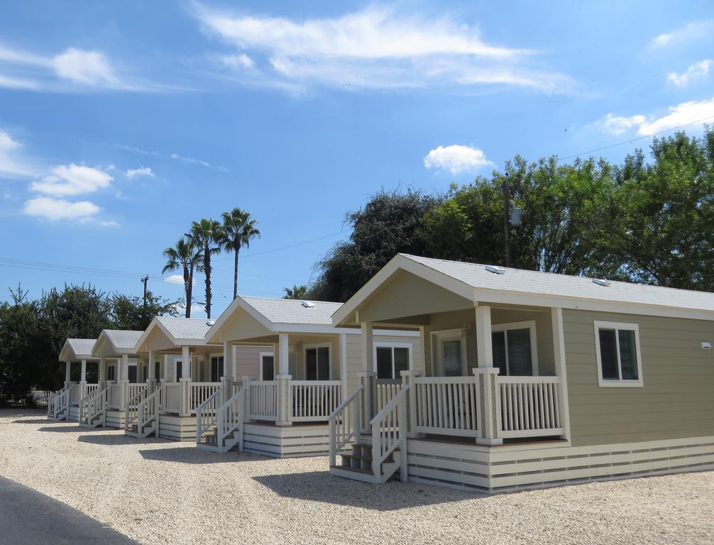 Travelers World Rv 3*