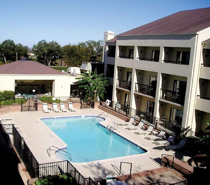 Courtyard By Marriott Medical Center
