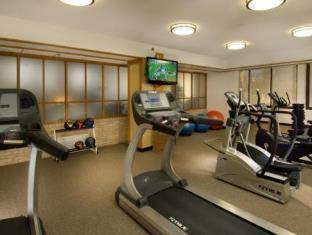 Drury Plaza Airport Hotel 3*