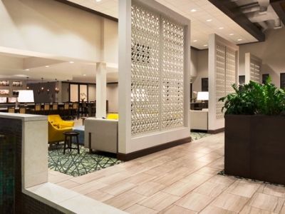 Hotel Embassy Brooks Base & 4*