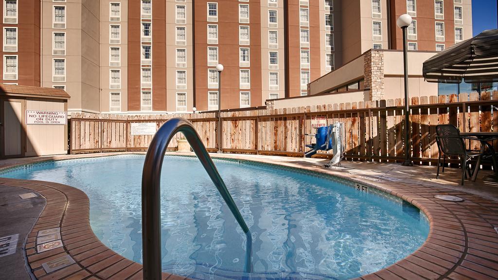 Hotel Pear Tree Northwest Medical Center 3*