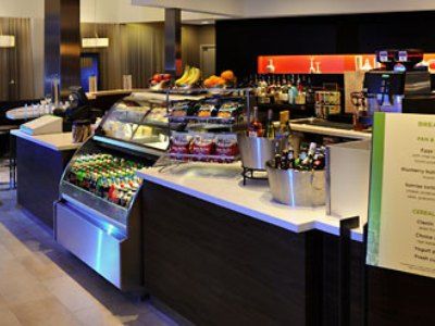 Courtyard By Marriott Downtown 3*