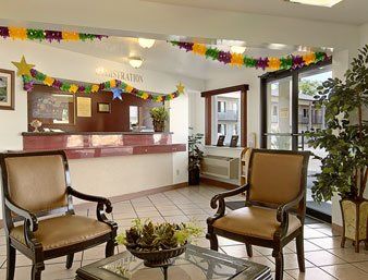 Super 8 By Wyndham Pearl District Downtown
