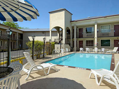 Motel Super 8 By Wyndham Pearl District Downtown 2*