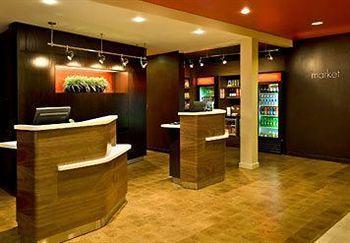 Courtyard By Marriott Downtown 3*