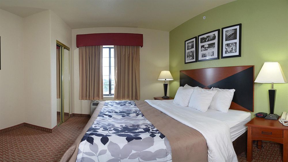 Hotel Surestay By Western Near Seaworld