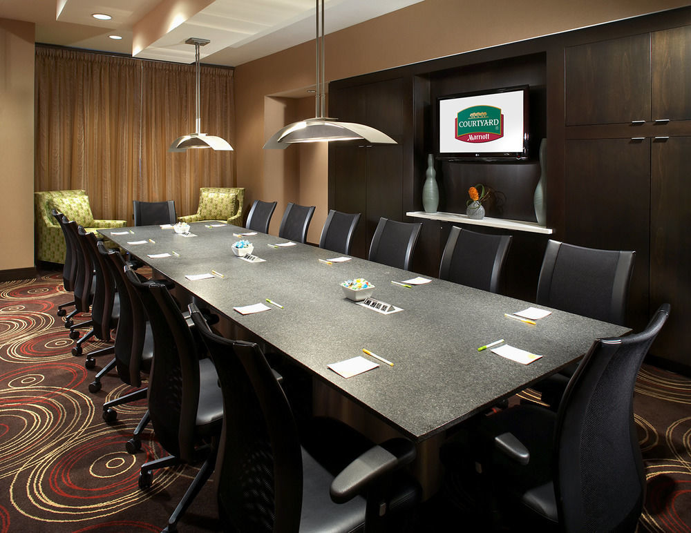 Courtyard By Marriott Six Flags At The Rim 3* San Antonio