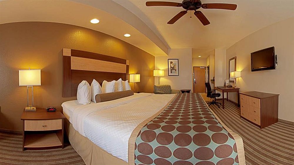 Western Palo Alto And 3* San Antonio