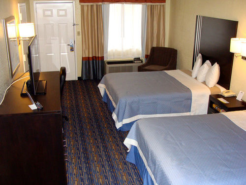 Days By Wyndham Near Seaworld 2*