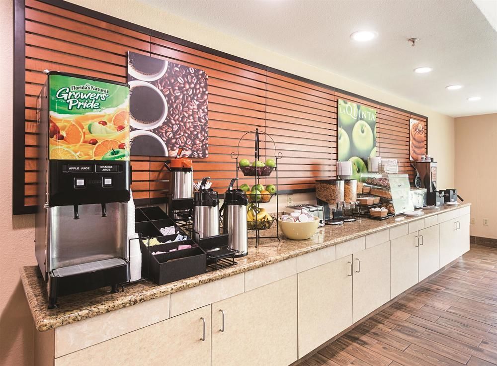 Comfort & Near Six Flags & Medical Center Hotel San Antonio