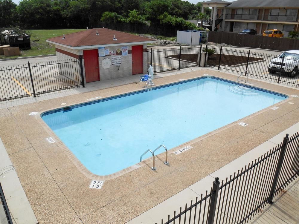 6-san Antonio, Tx - South Ww White Rd
