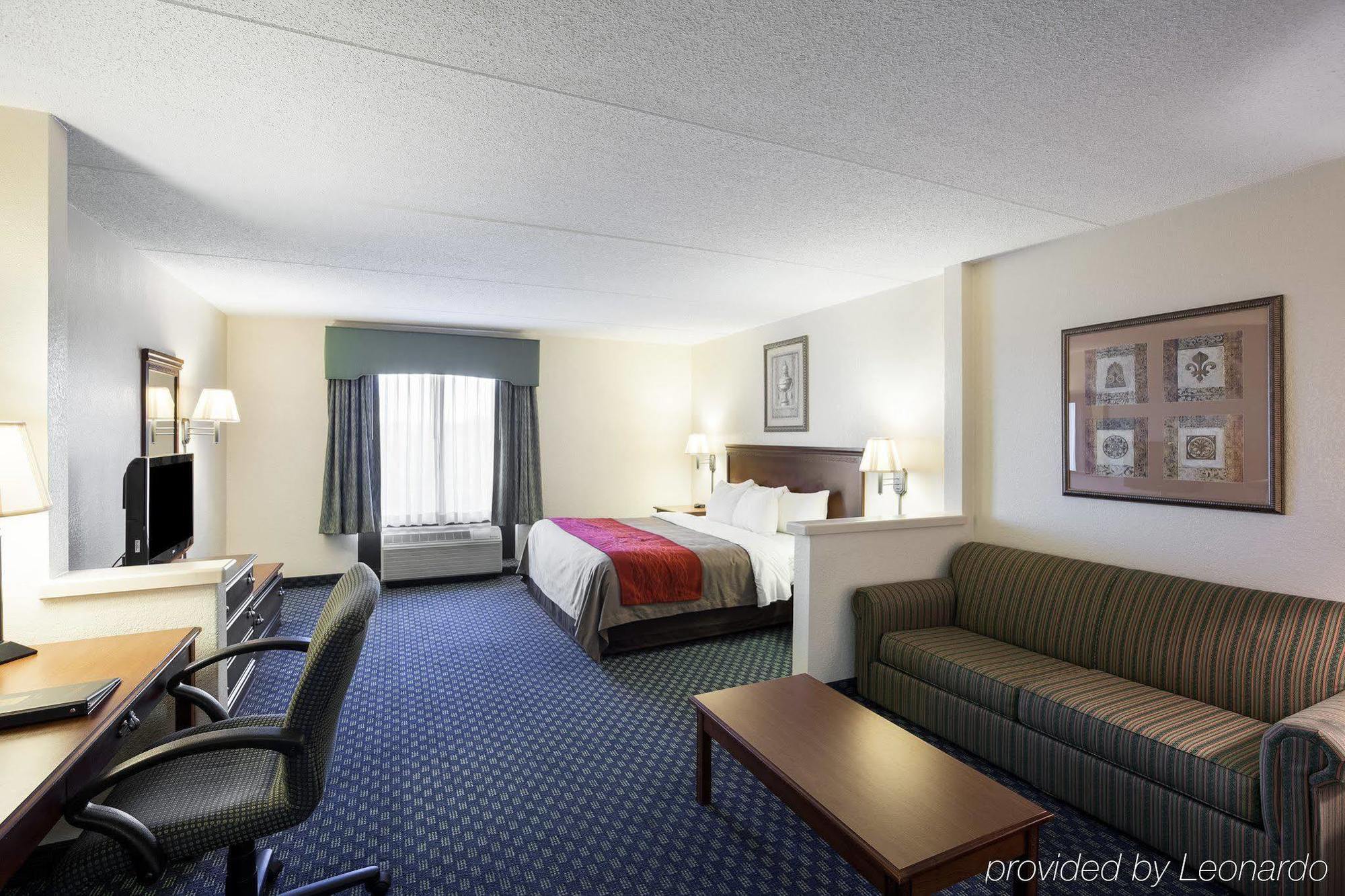 Hotel Spark By Hilton Airport