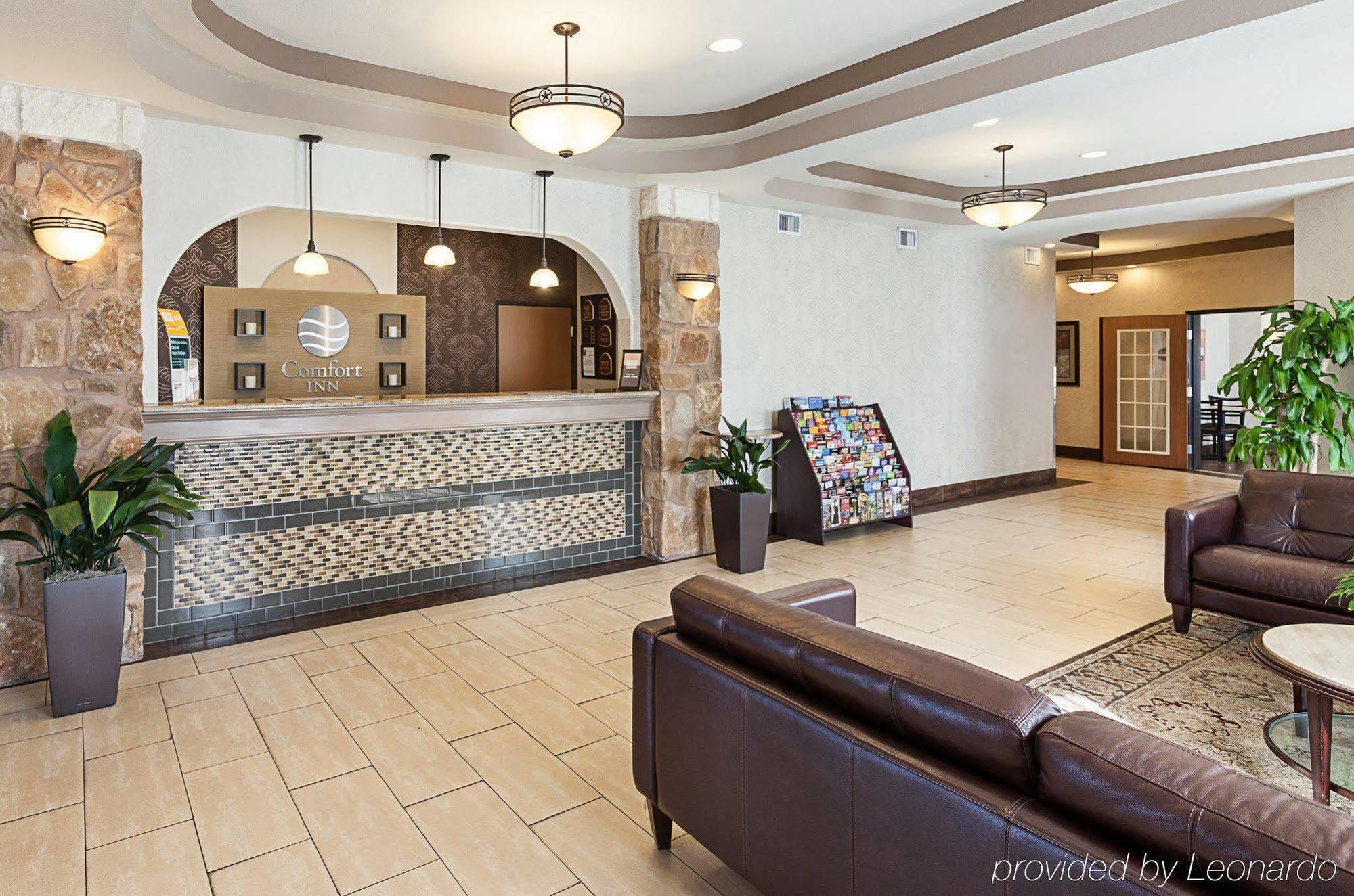 Hotel Spark By Hilton Near Seaworld San Antonio