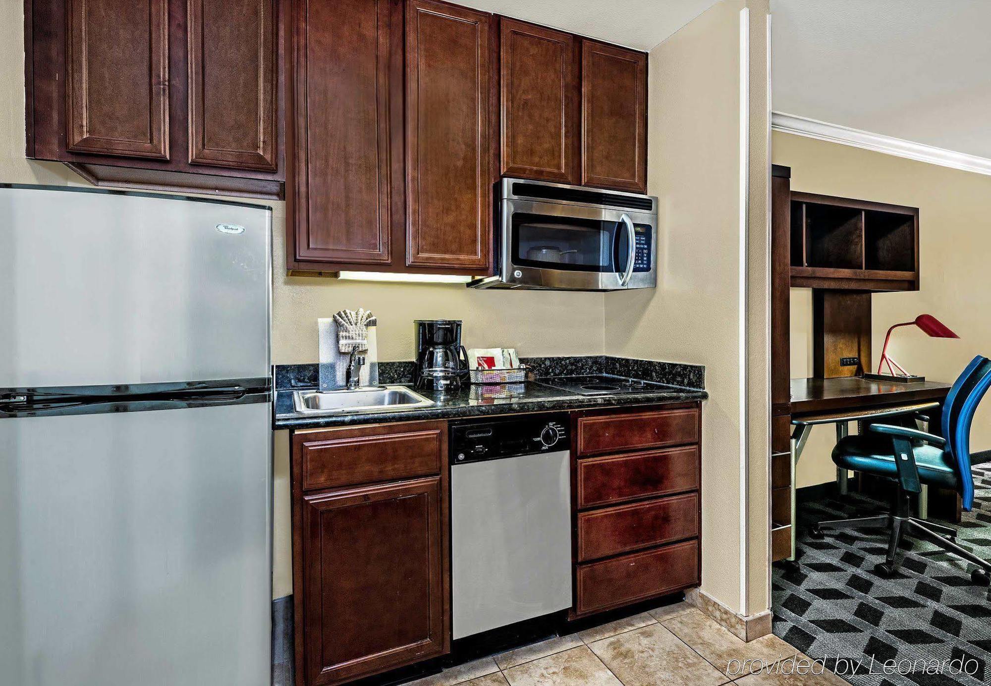 Hotel Towneplace By Marriott Northwest 3*
