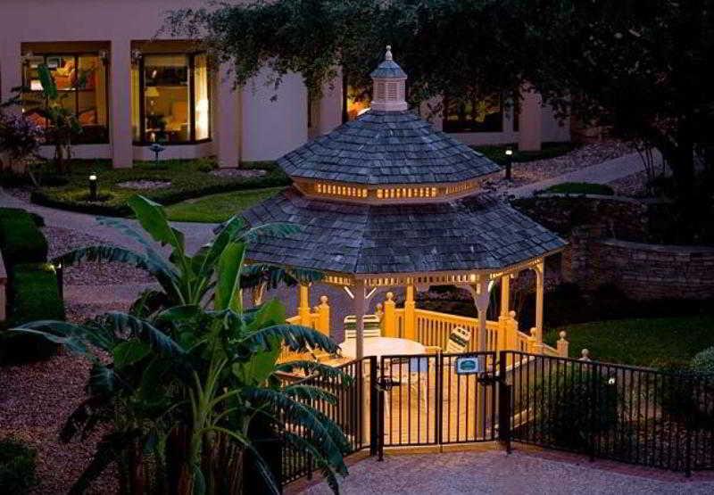 Courtyard By Marriott Medical Center 3*