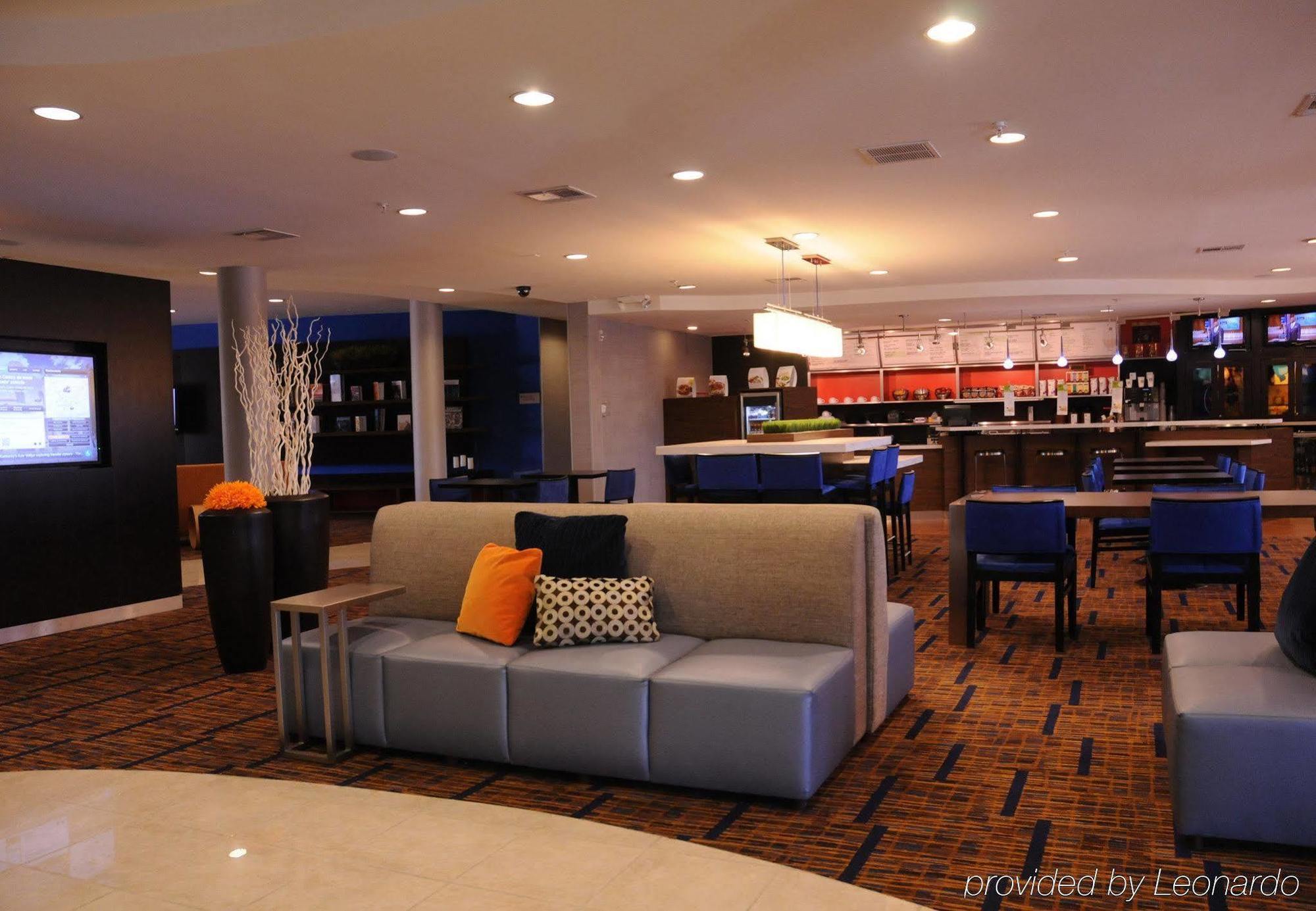 Courtyard By Marriott North Stone Oak At Legacy Hotel 3*