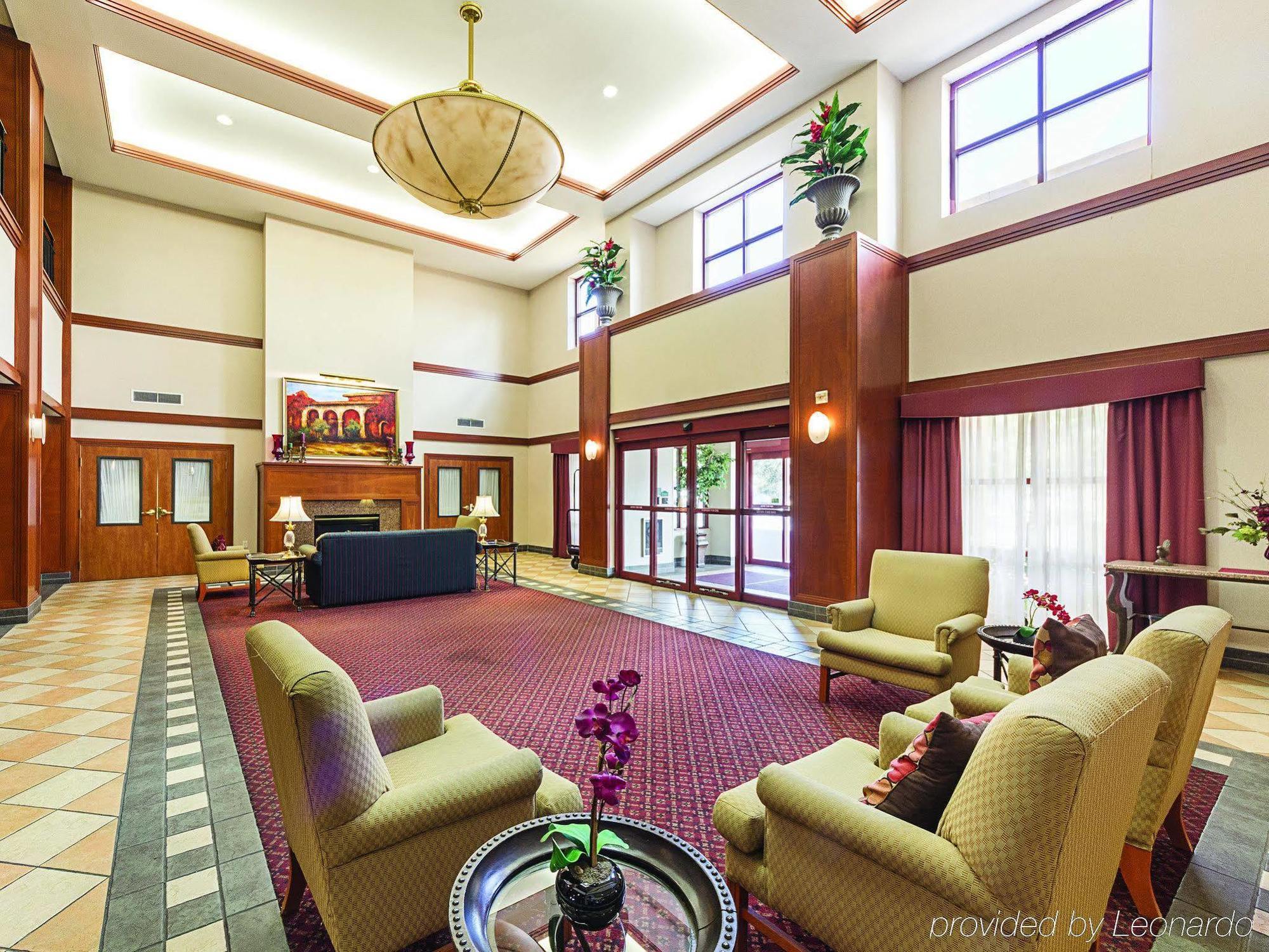 La Quinta & By Wyndham Downtown 3*