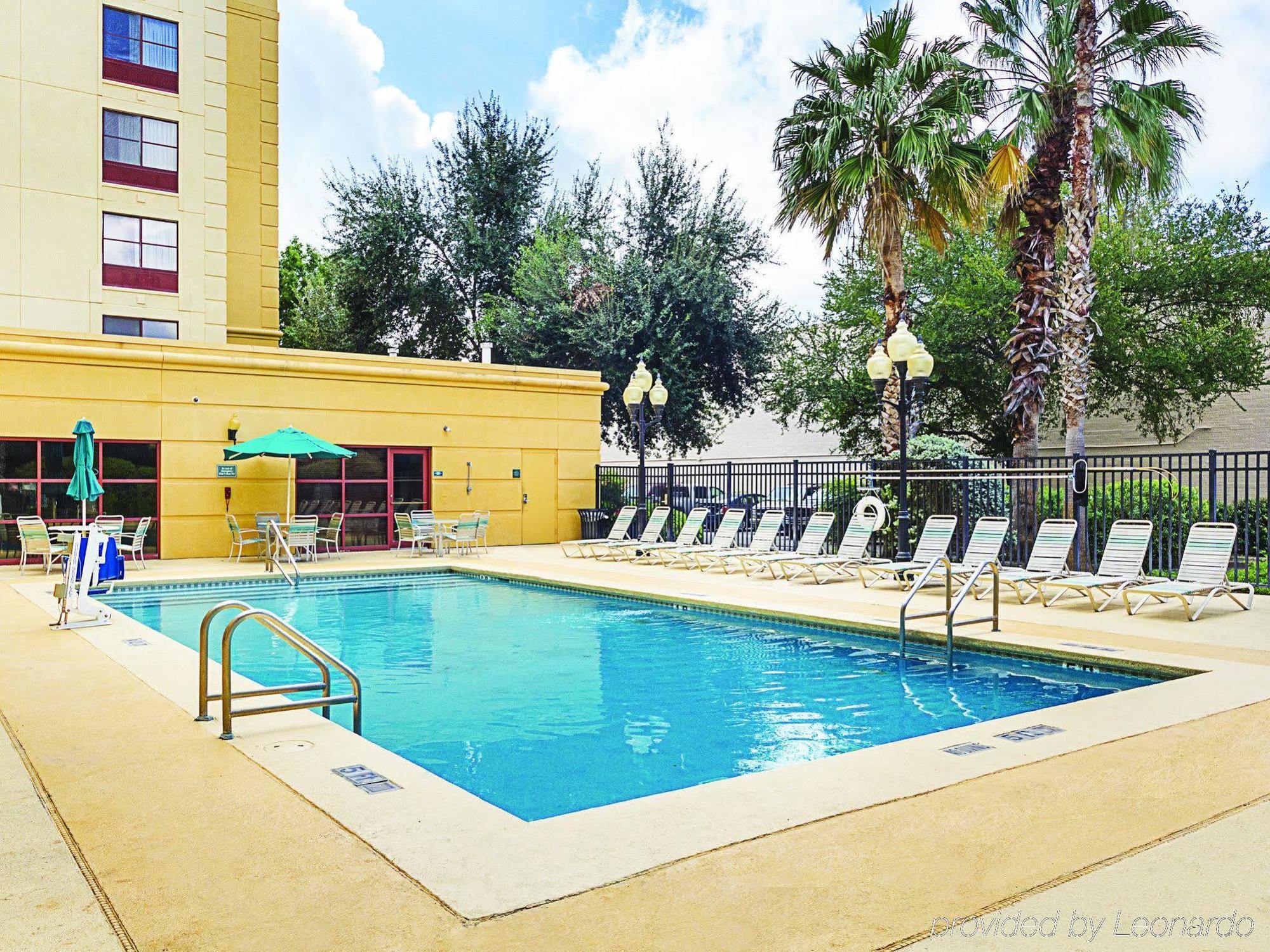 La Quinta & By Wyndham Downtown Hotel San Antonio