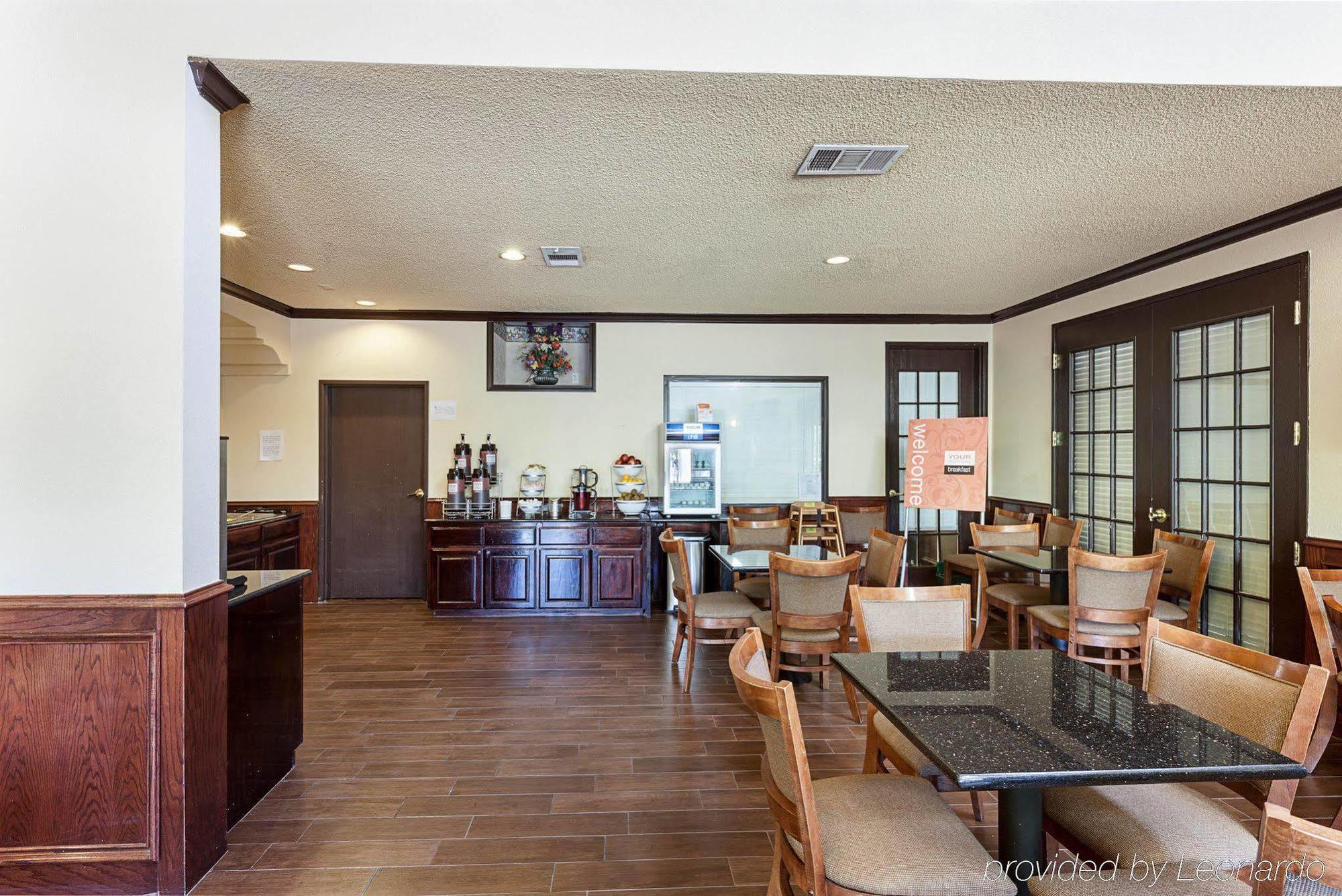 Comfort Airport North 3* San Antonio