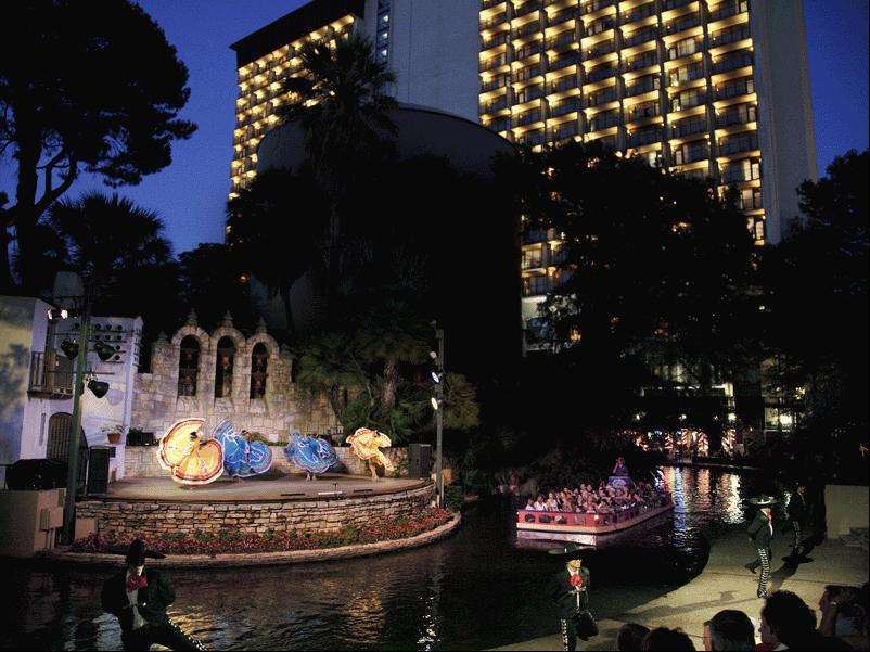 Hilton Palacio Del Rio 4*