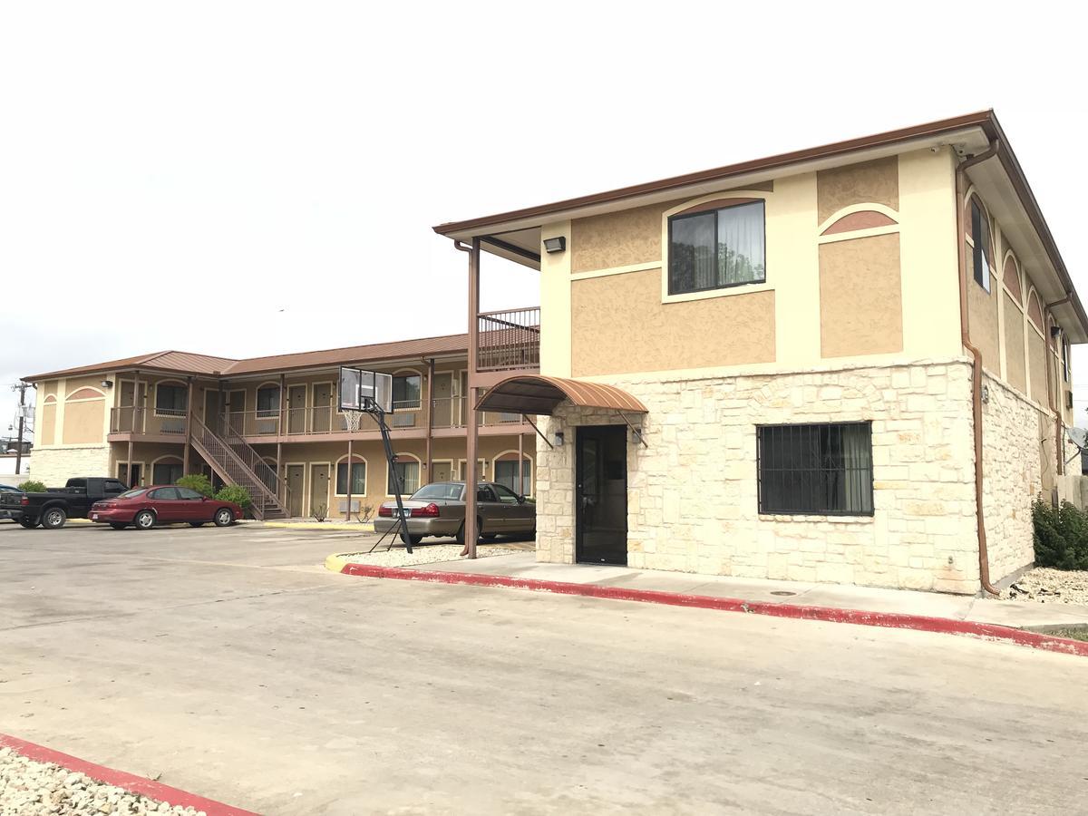 Motel Camino Real 2*