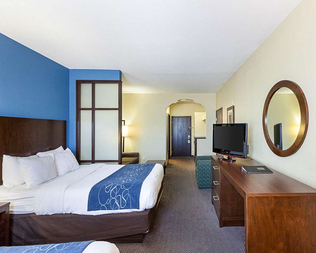 Comfort Airport North 3* San Antonio