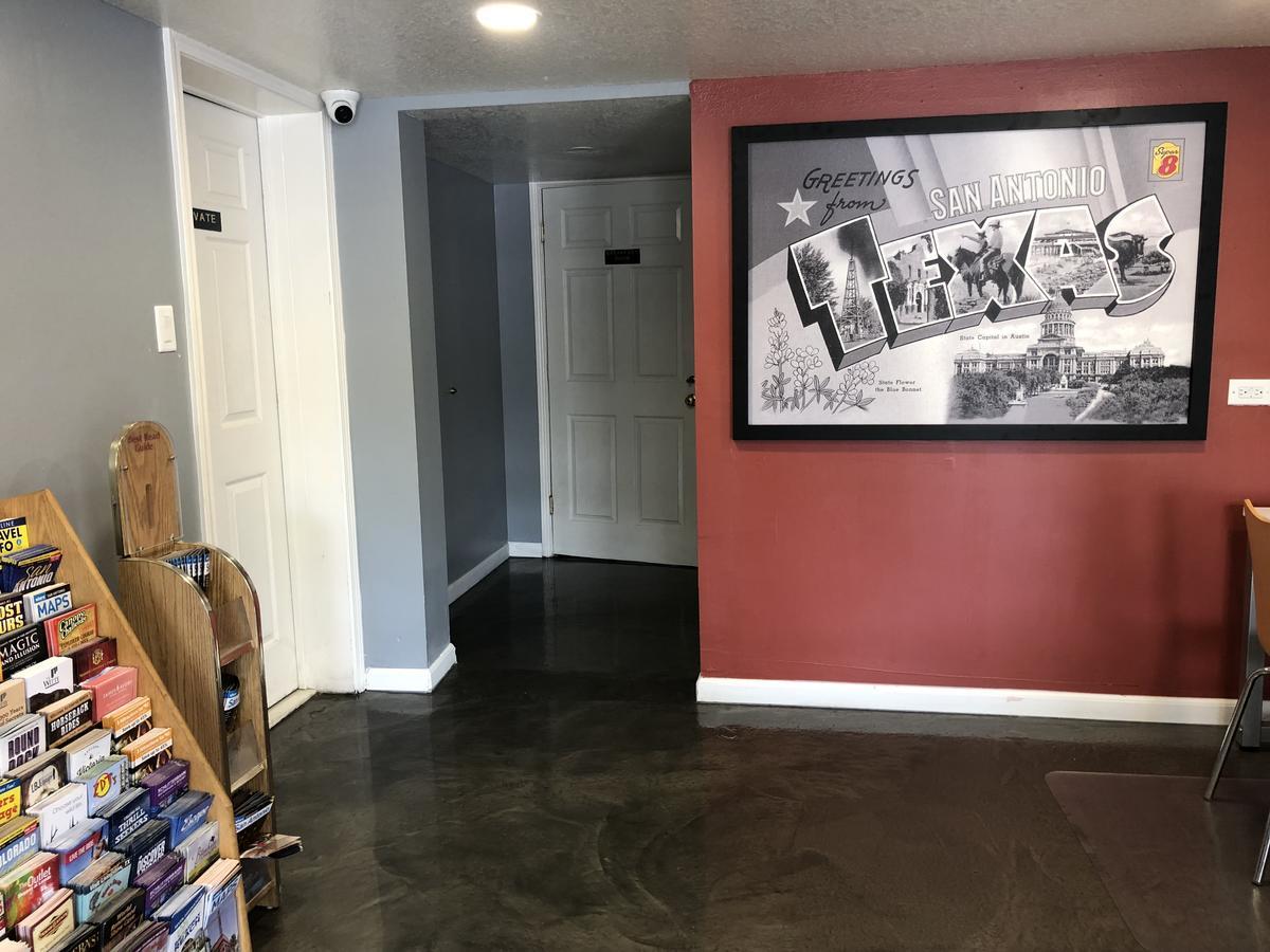 Super 8 By Wyndham Pearl District Downtown Motel San Antonio