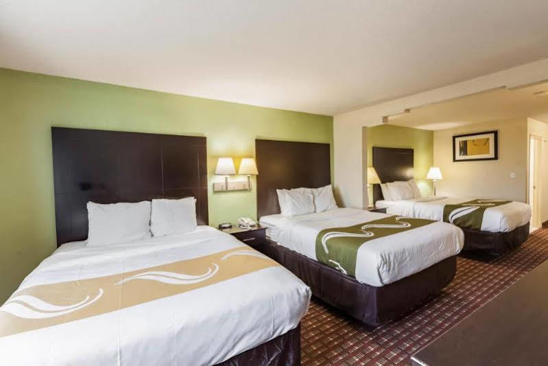 Hotel Quality Near Seaworld - Lackland
