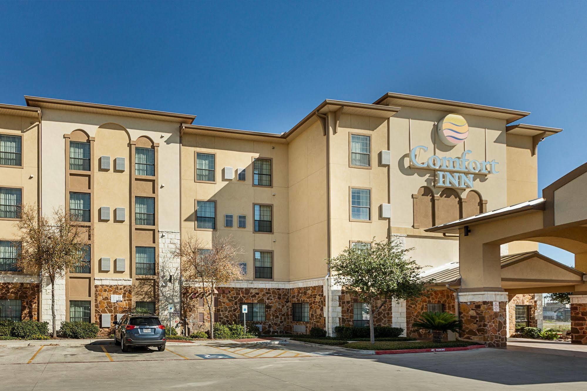 Spark By Hilton Near Seaworld Hotel 3*