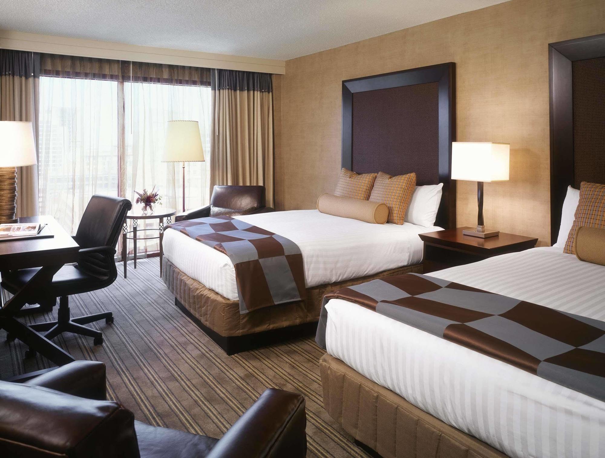 Hyatt Regency Riverwalk Hotel 4*