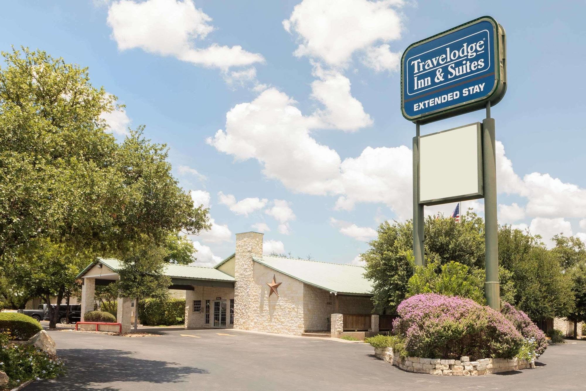 Salado Creek Hotel San Antonio