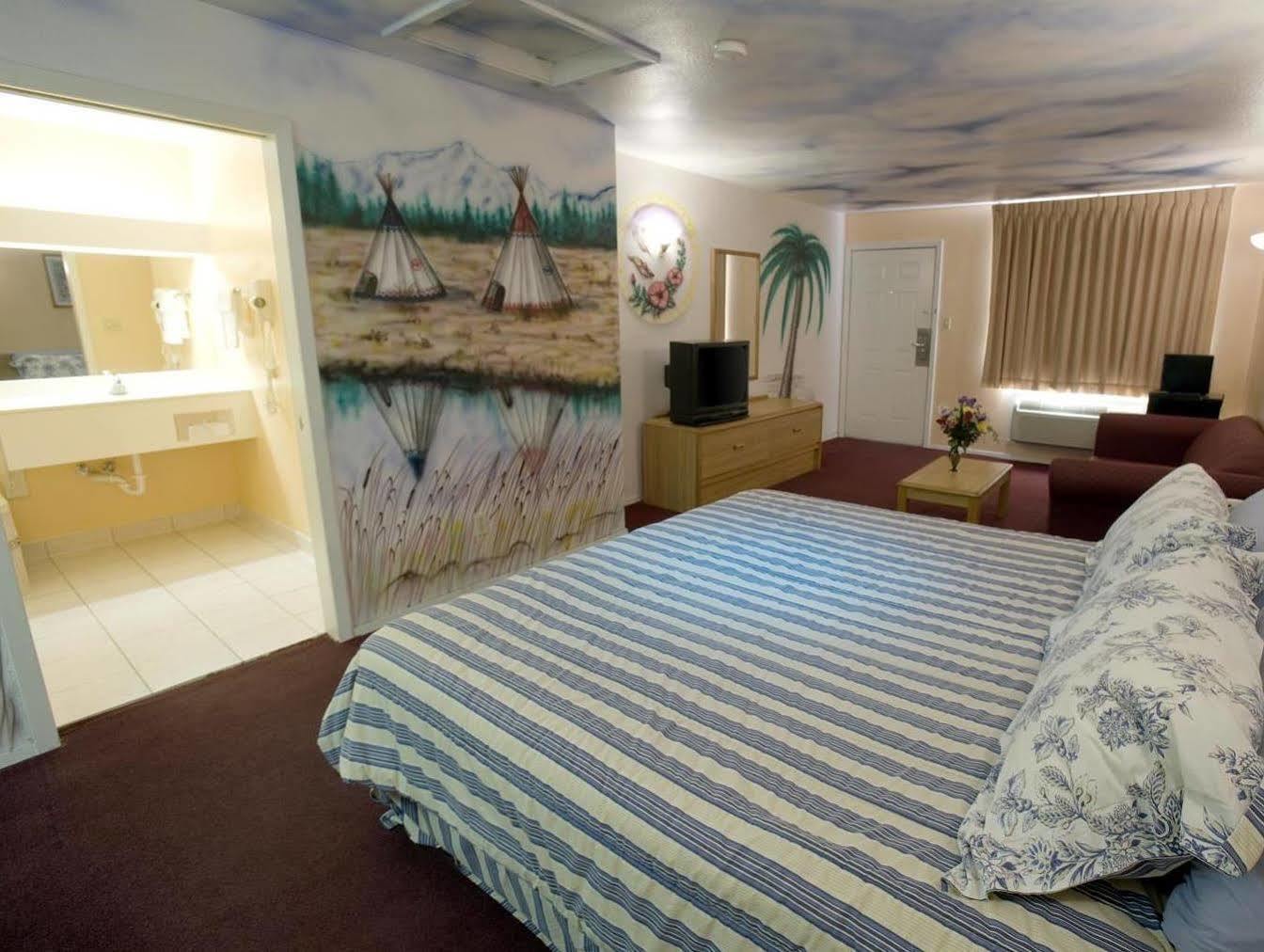 Americas Value San Antonio/lackland Afb 2*