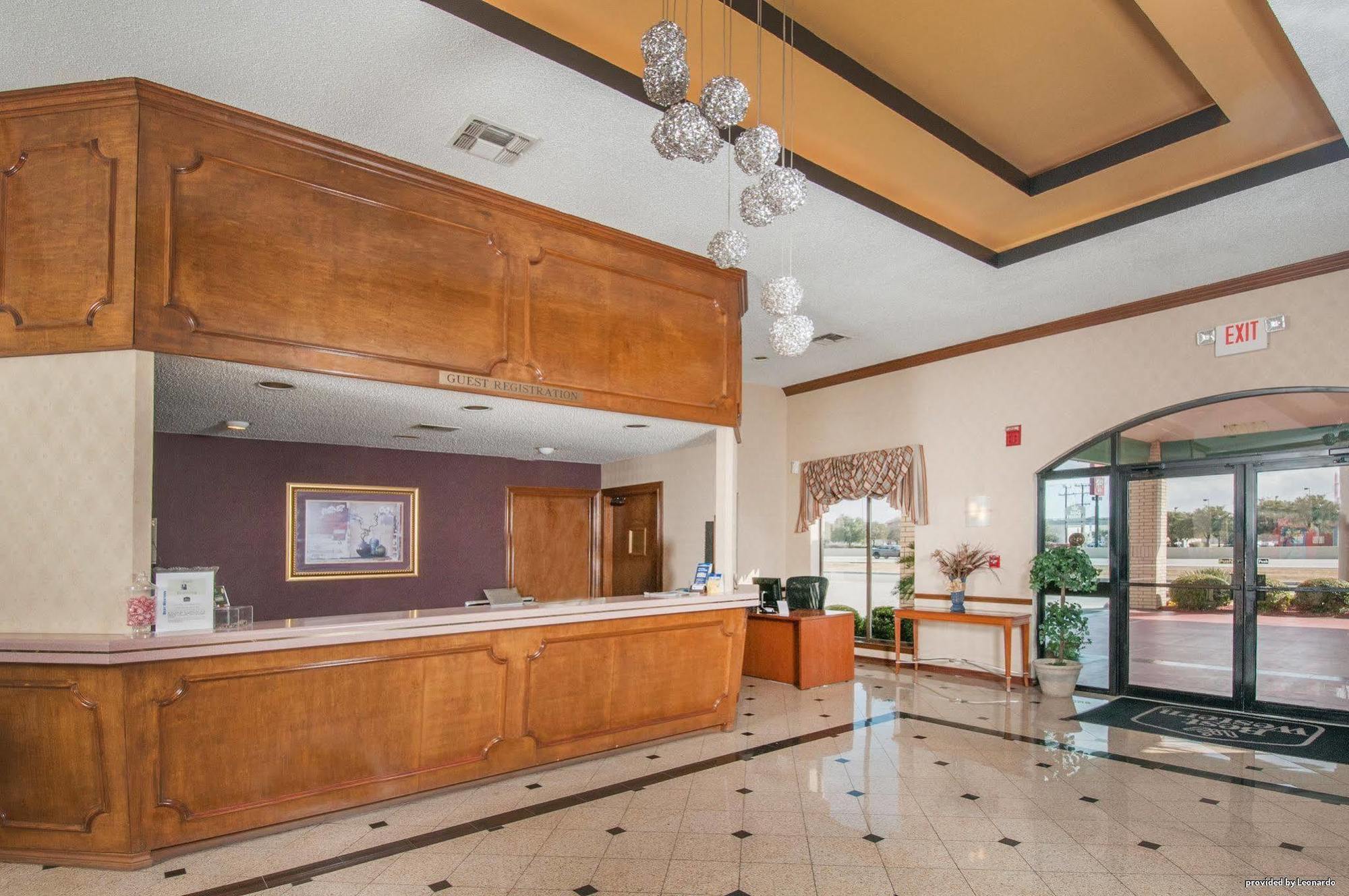 Motel Western Near Lackland Afb Seaworld San Antonio