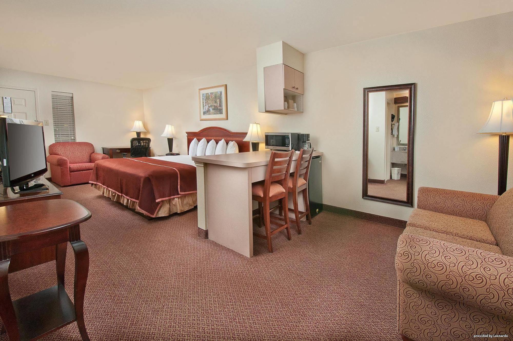 Western Near Lackland Afb Seaworld Motel San Antonio