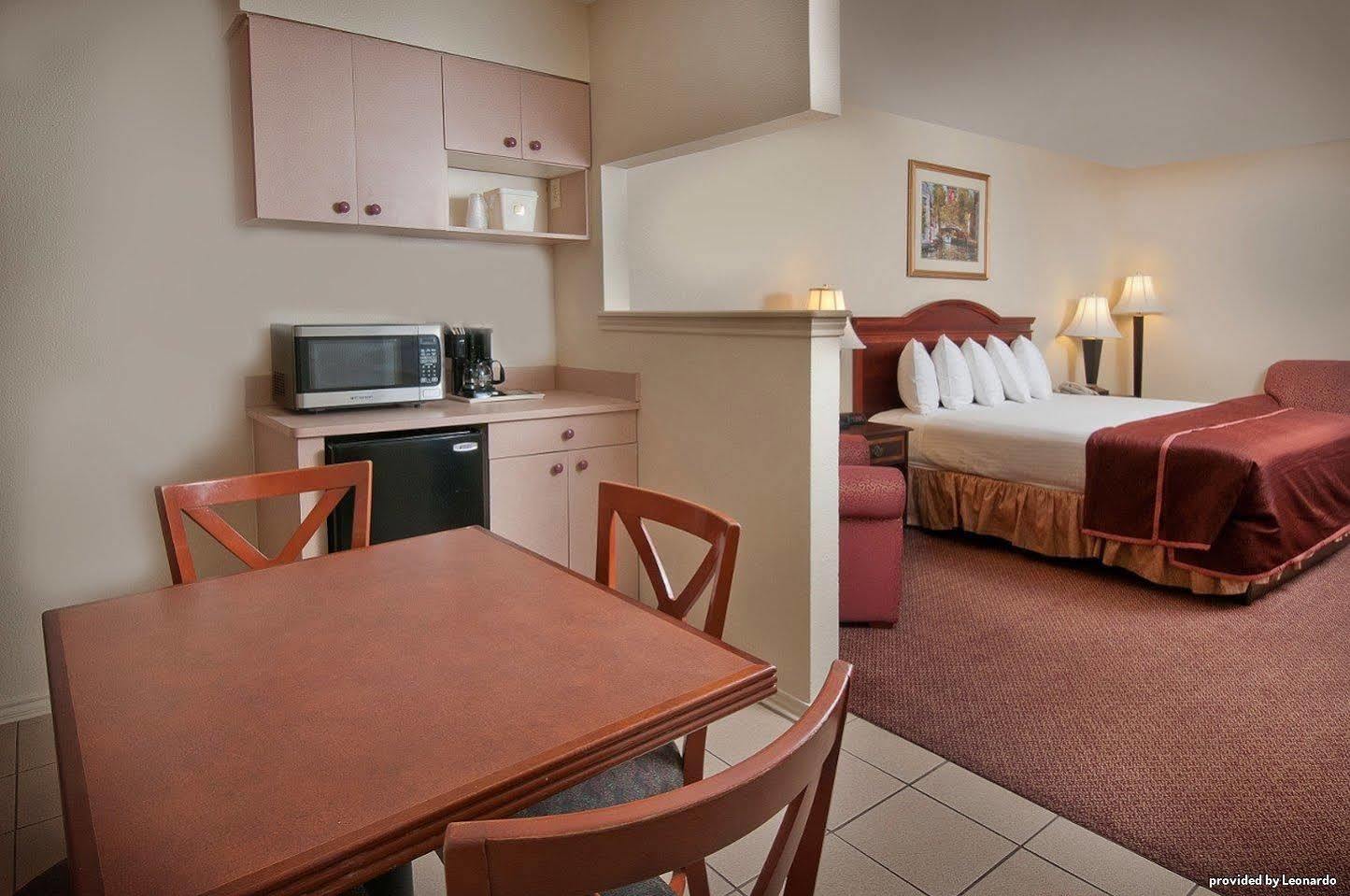 Western Near Lackland Afb Seaworld Motel 3*
