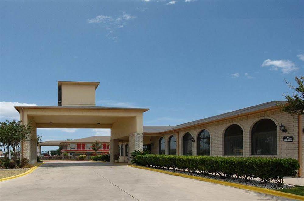 Motel Super 8 By Wyndham At I-10