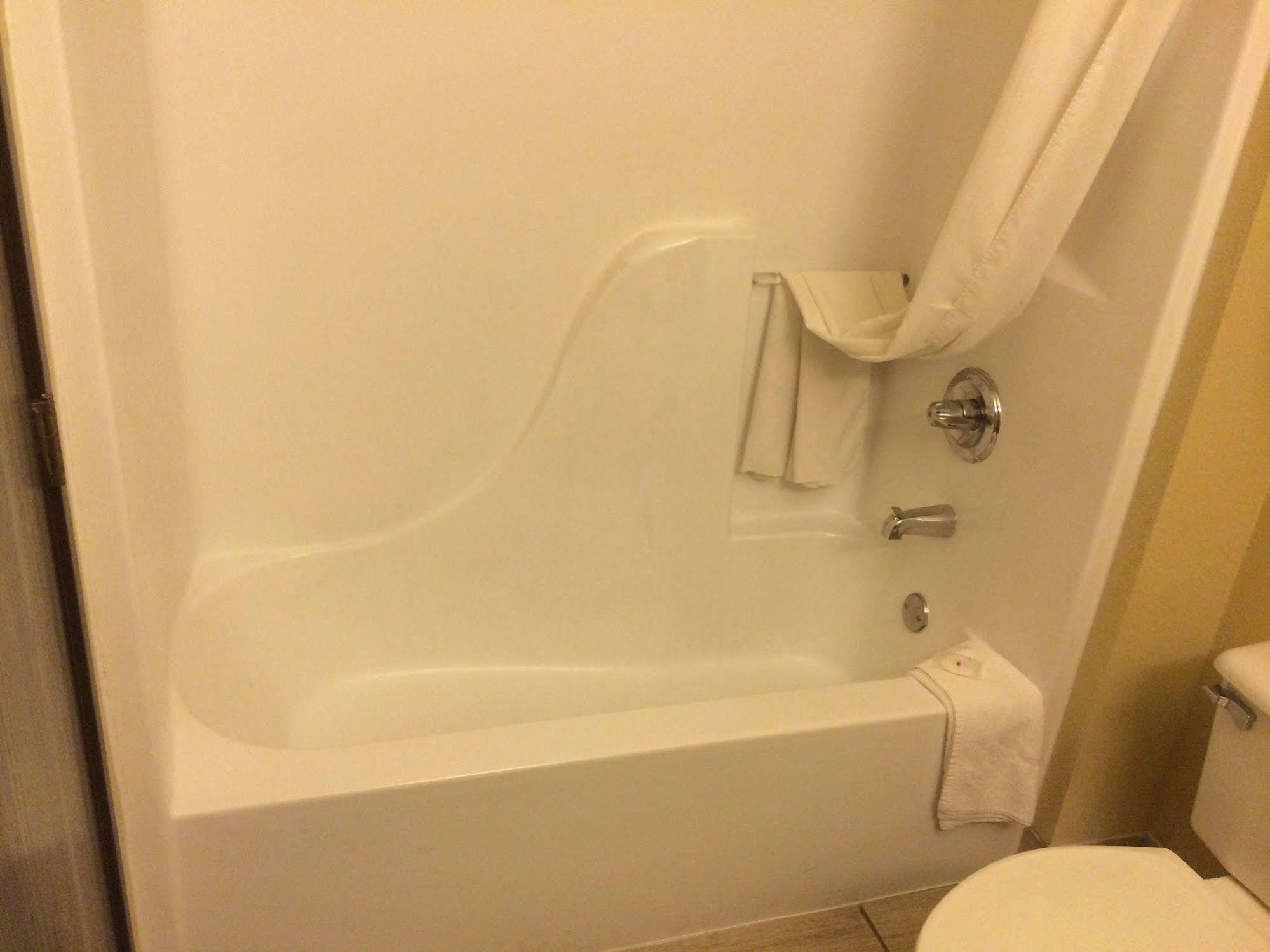 Comfort Airport North 3*
