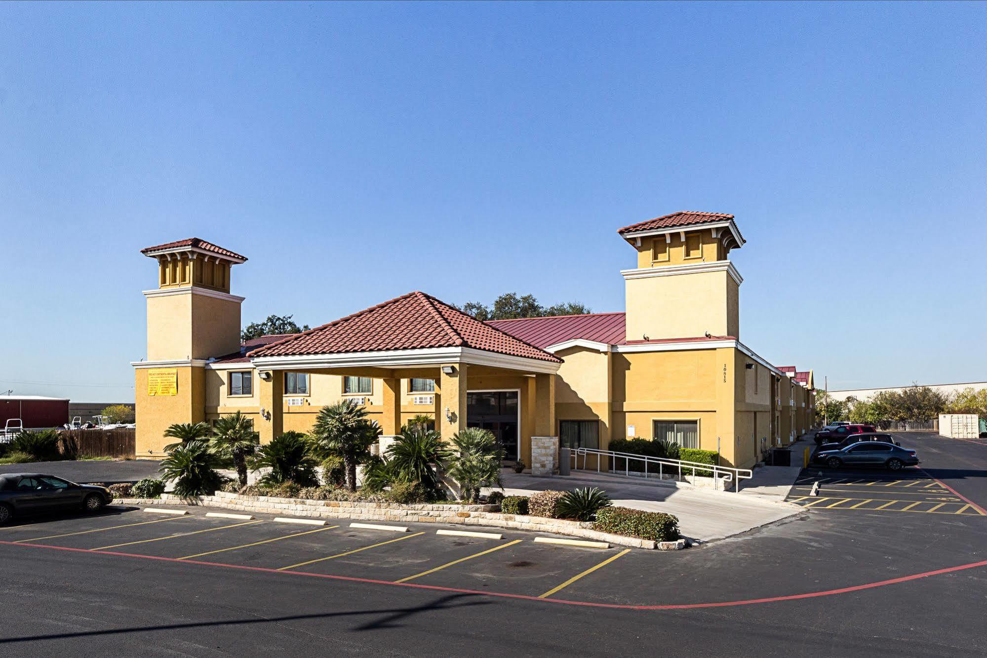 Surestay By Western North Hotel